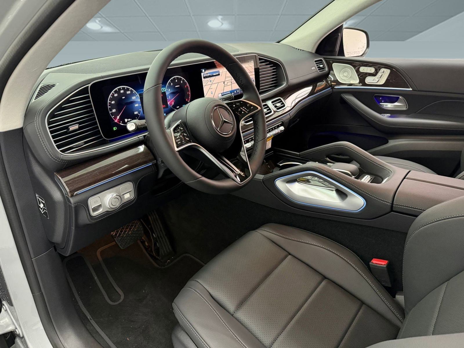 2026 Mercedes Benz GLE 450 4MATIC photo 3