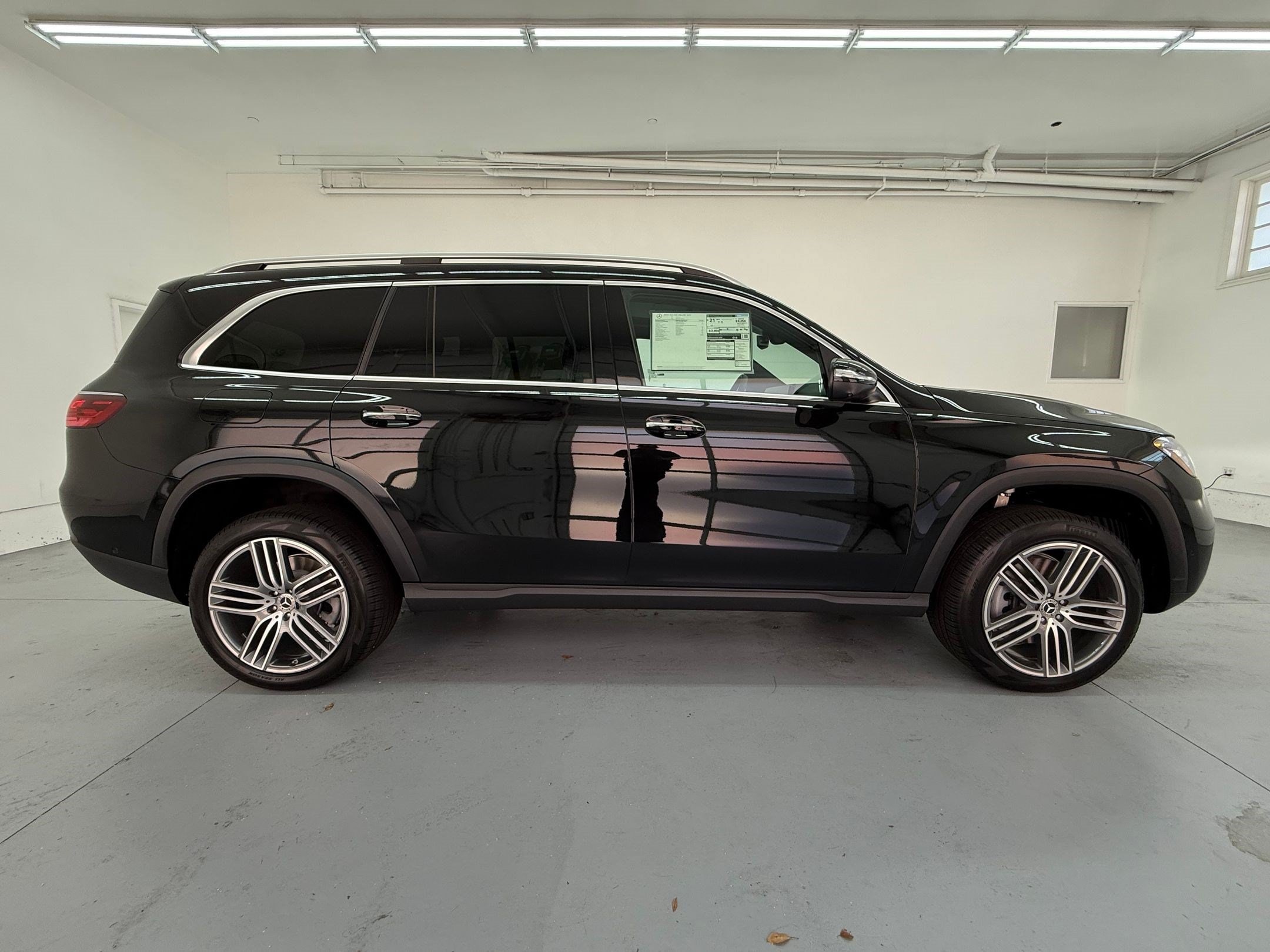 2026 Mercedes-Benz GLS Base - Photo 7