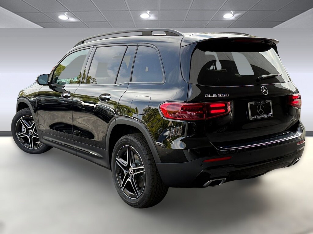 New 2026 Mercedes-Benz GLB 250  SUV