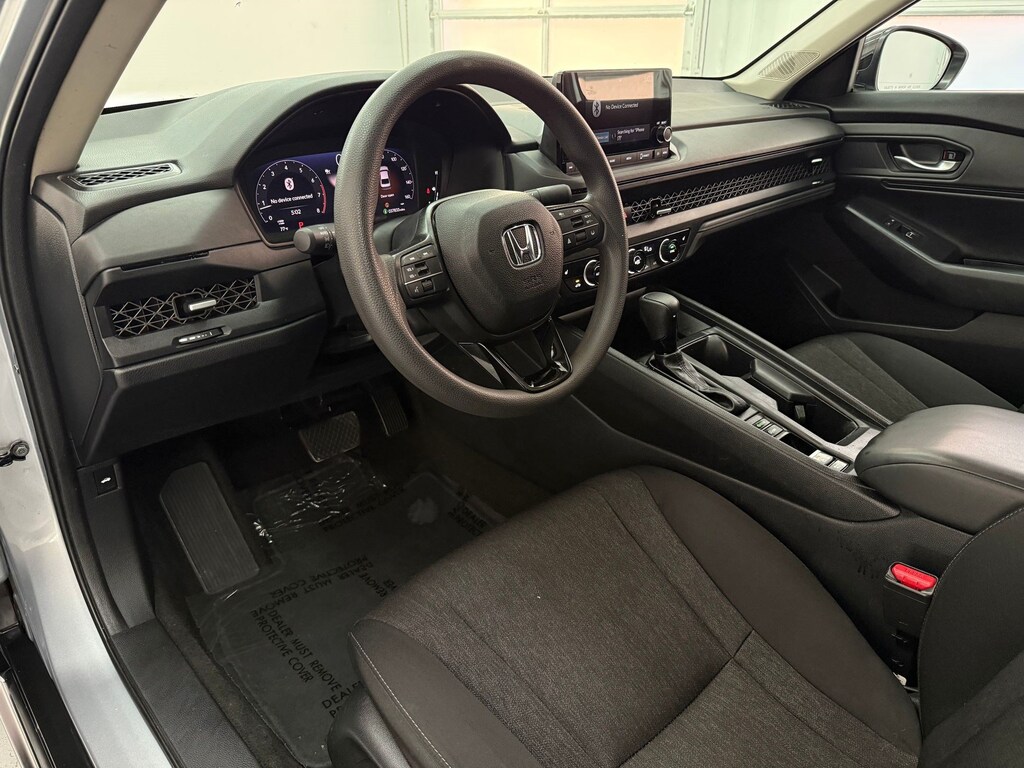 Used 2025 Honda Accord SE Sedan