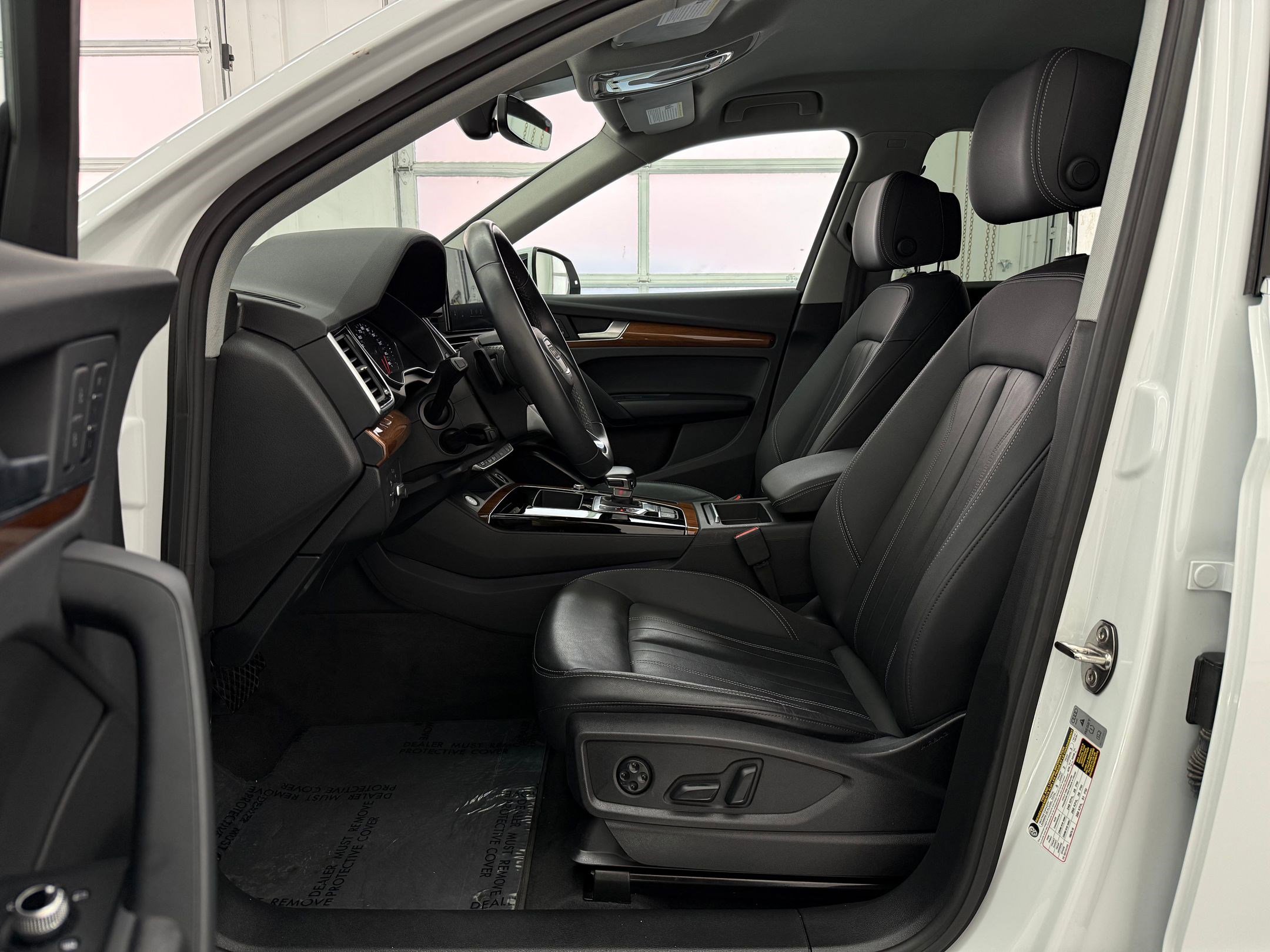 2022 Audi Q5 S line Premium photo 4