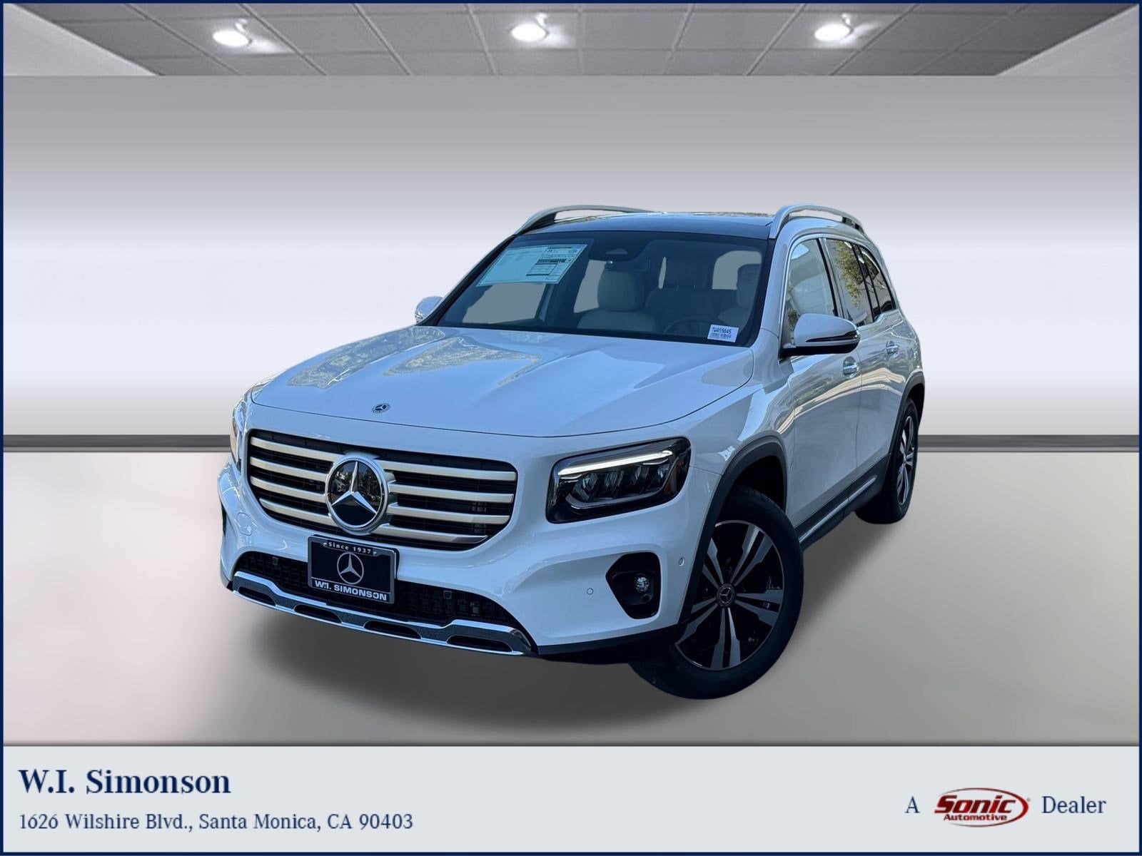 2026 Mercedes-Benz GLB GLB 250's photo