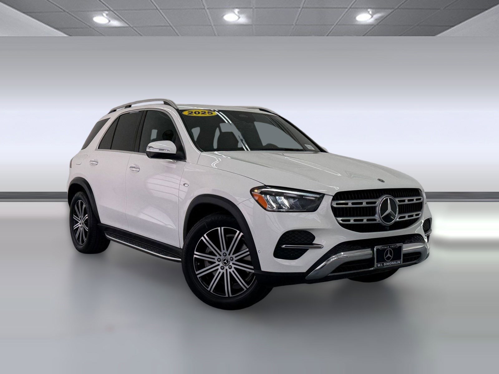 2025 Mercedes-Benz GLE 450e GLE 450e photo 5