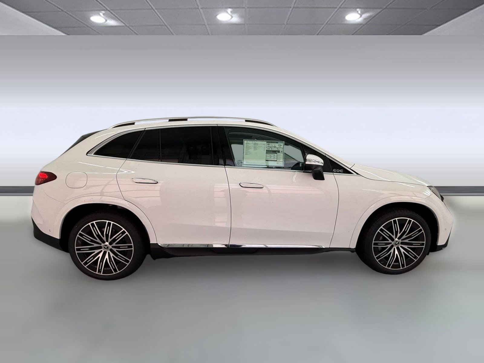 EQE 320+ SUV