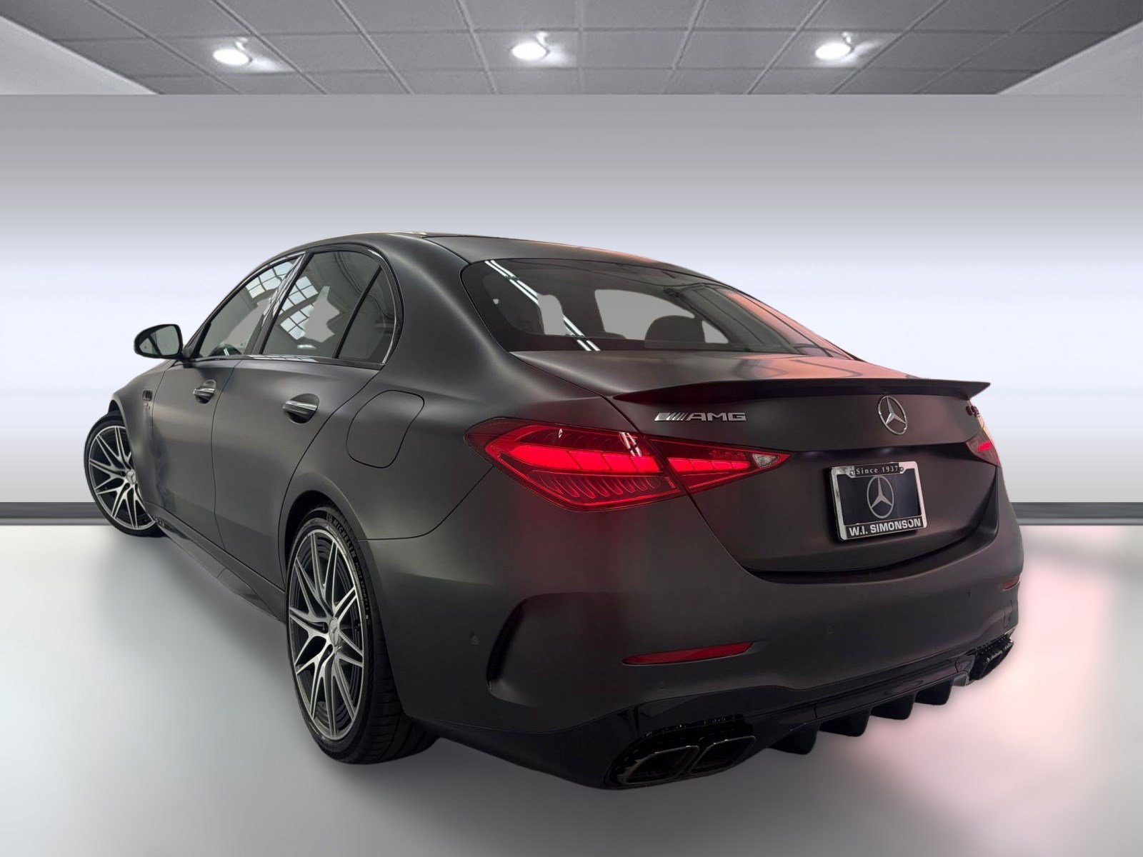 2024 Mercedes Benz C AMG 63 S E PERFORMANCE photo 3