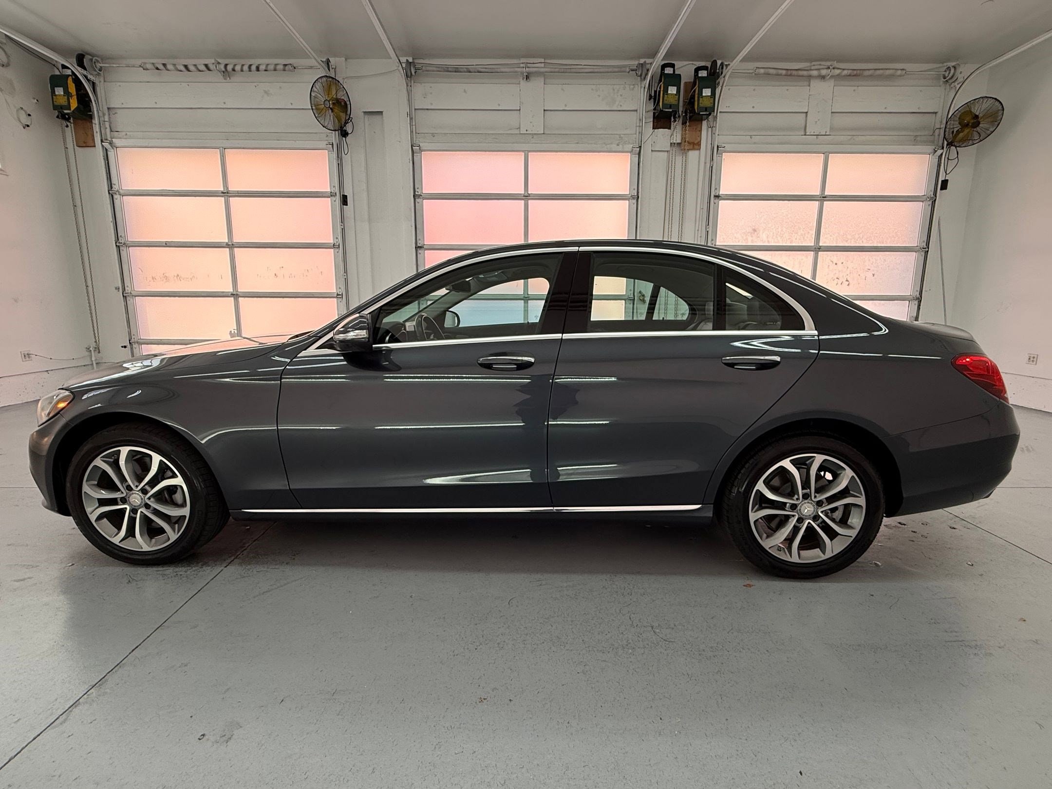 2015 Mercedes-Benz C-Class C 300 Sport photo 2