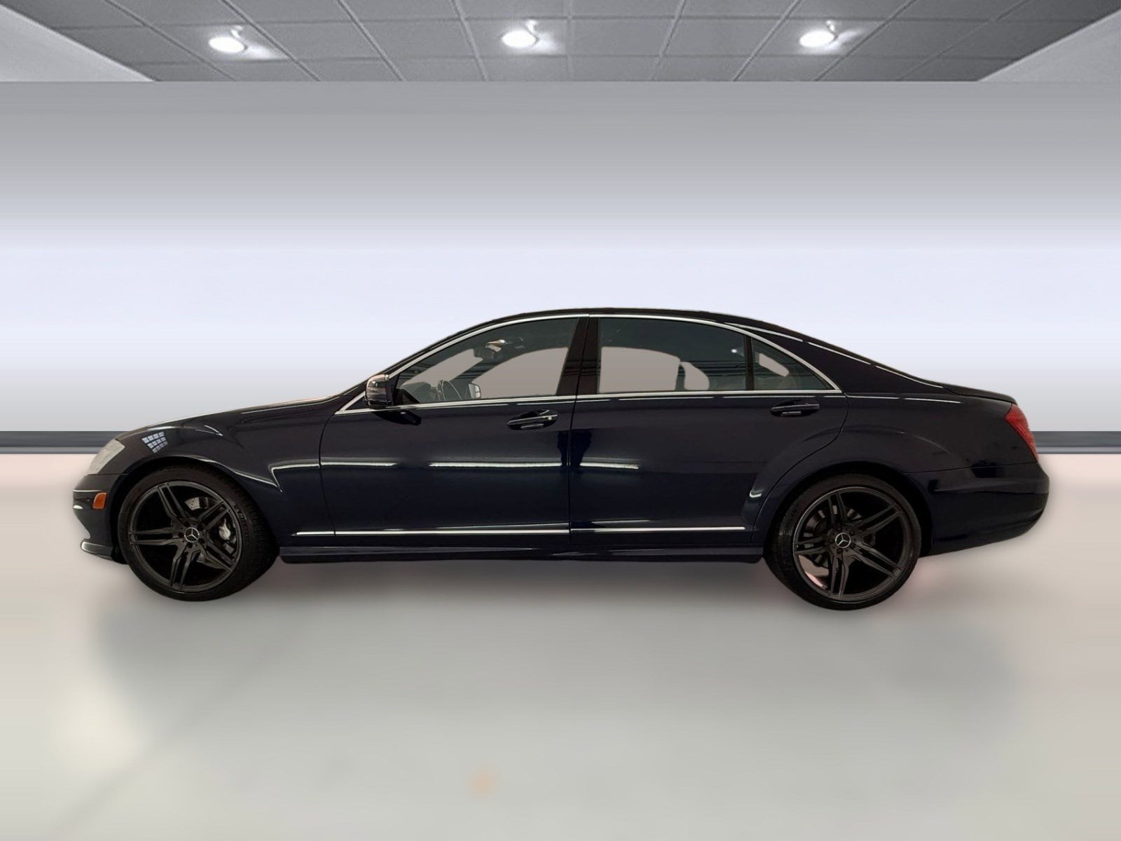 Used 2013 Mercedes-Benz S-Class S550 with VIN WDDNG7DBXDA520895 for sale in Monrovia, CA