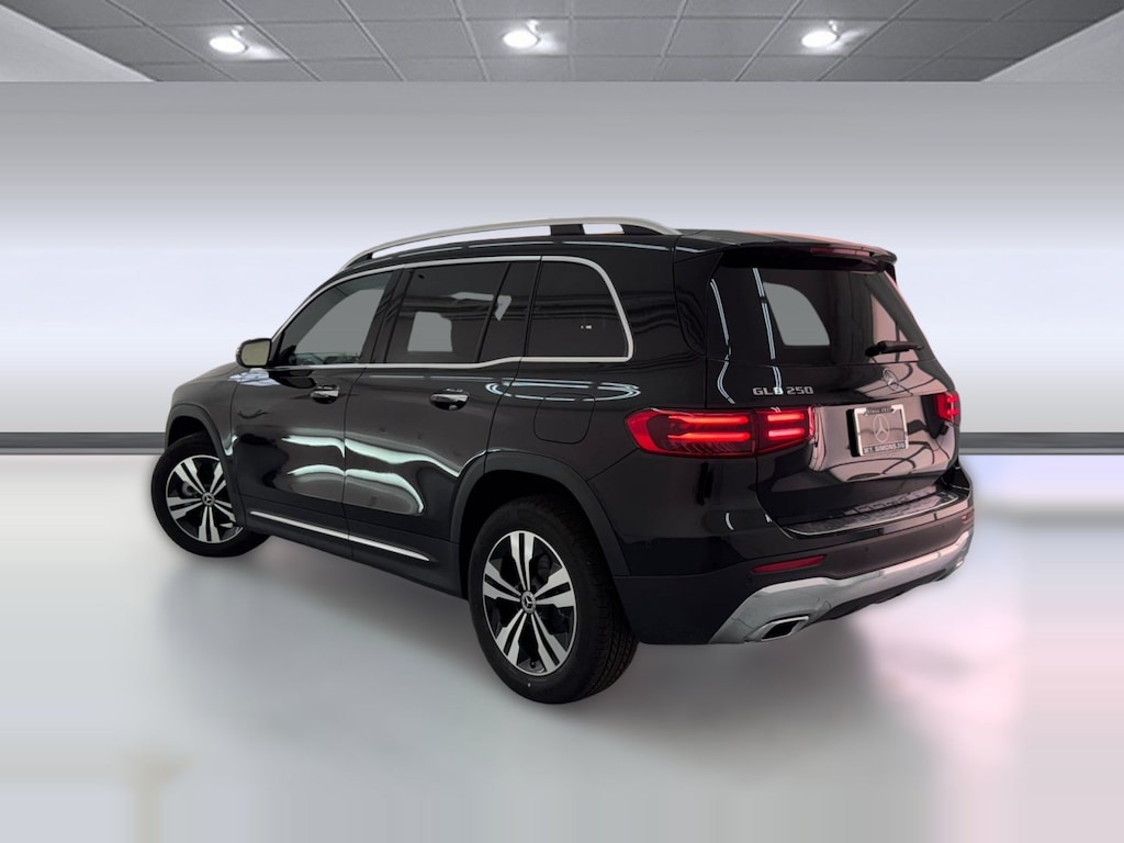New 2026 Mercedes-Benz GLB 250 SUV