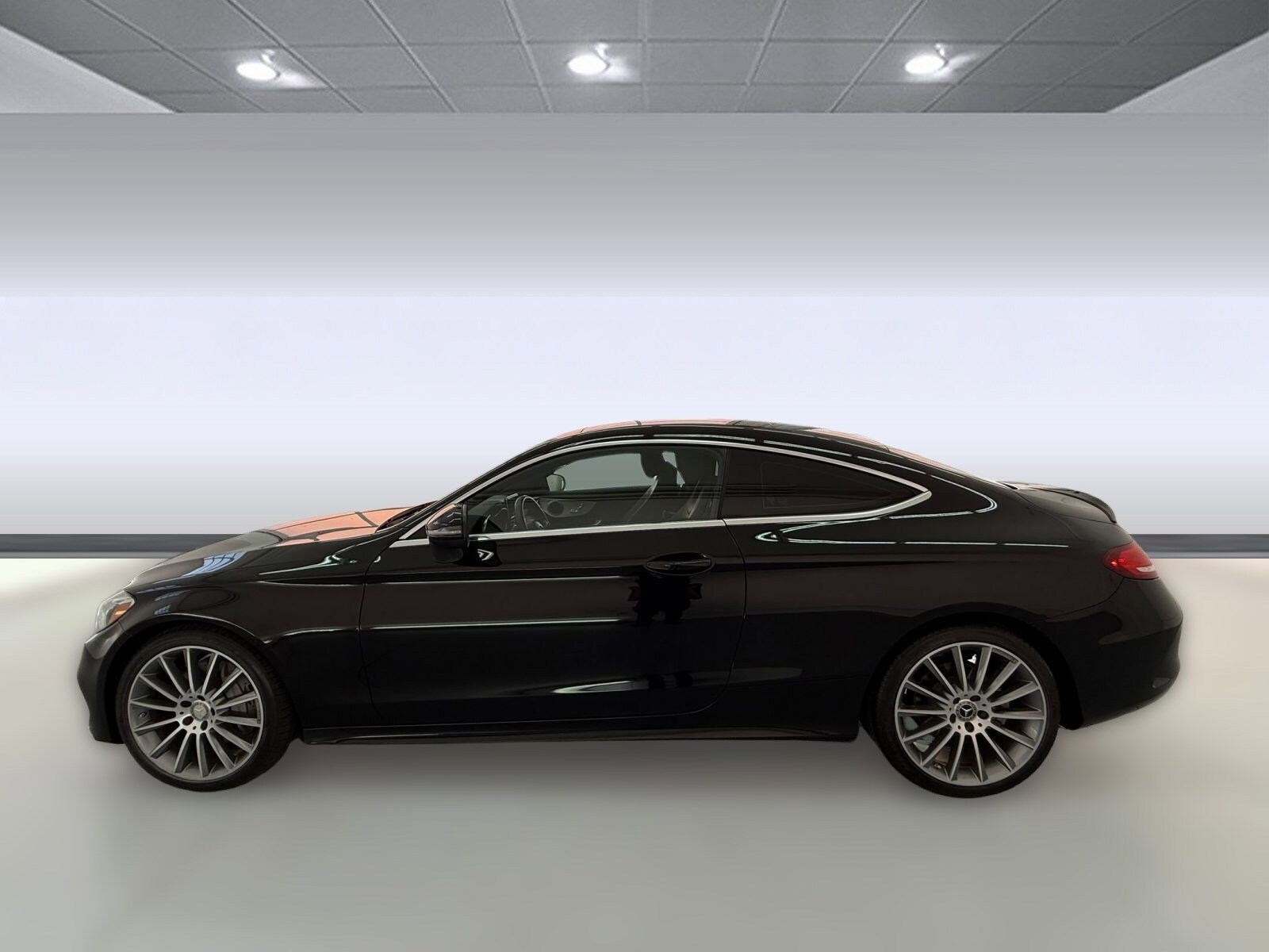 2018 Mercedes Benz C 300 Coupe photo 2