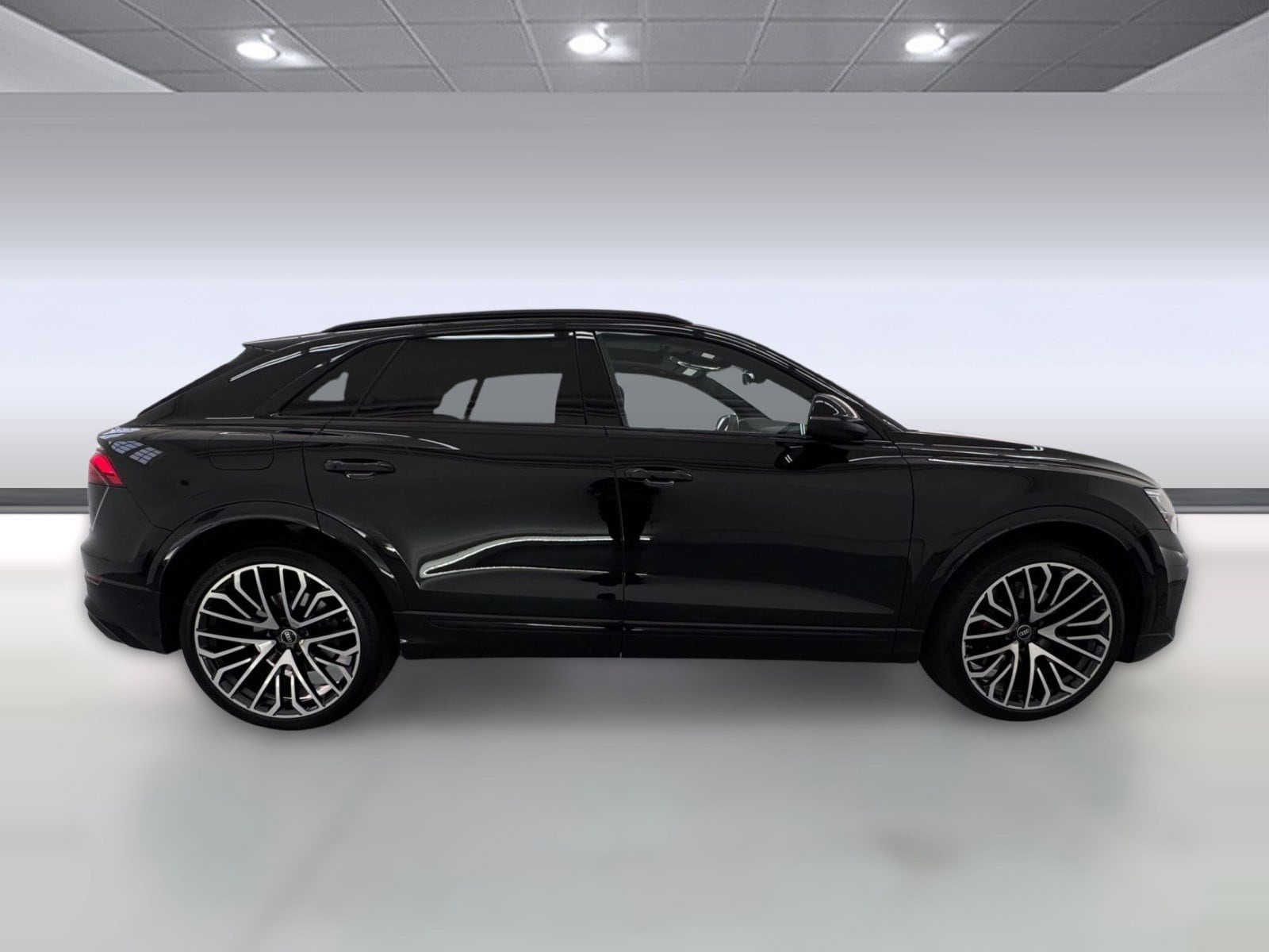 2025 Audi SQ8 Premium Plus photo 6