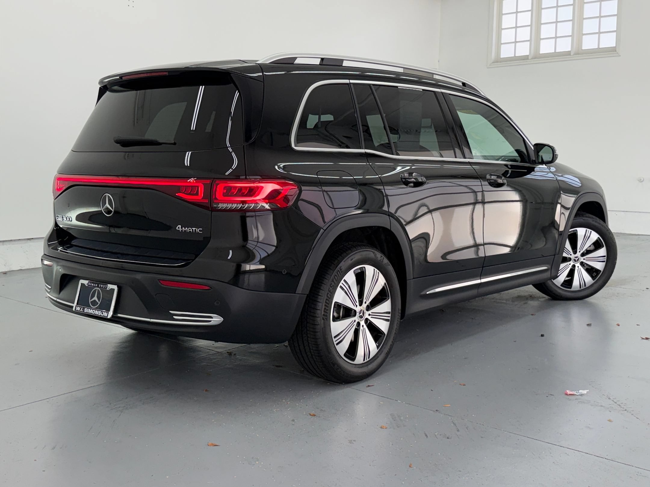 2023 Mercedes-Benz EQB 300 EQB 300 SUV