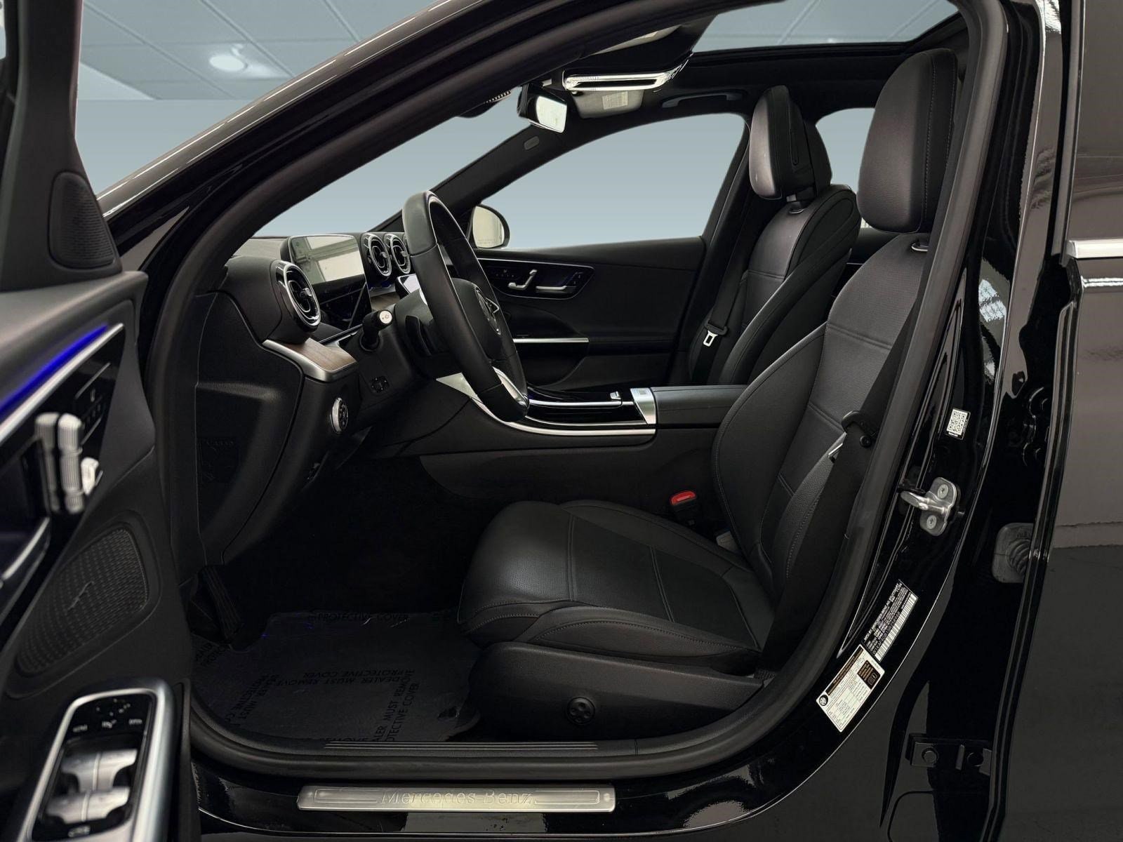 2025 Mercedes-Benz C-Class C 300 photo 4