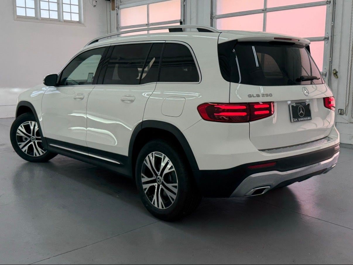 New 2026 Mercedes-Benz GLA 250 SUV