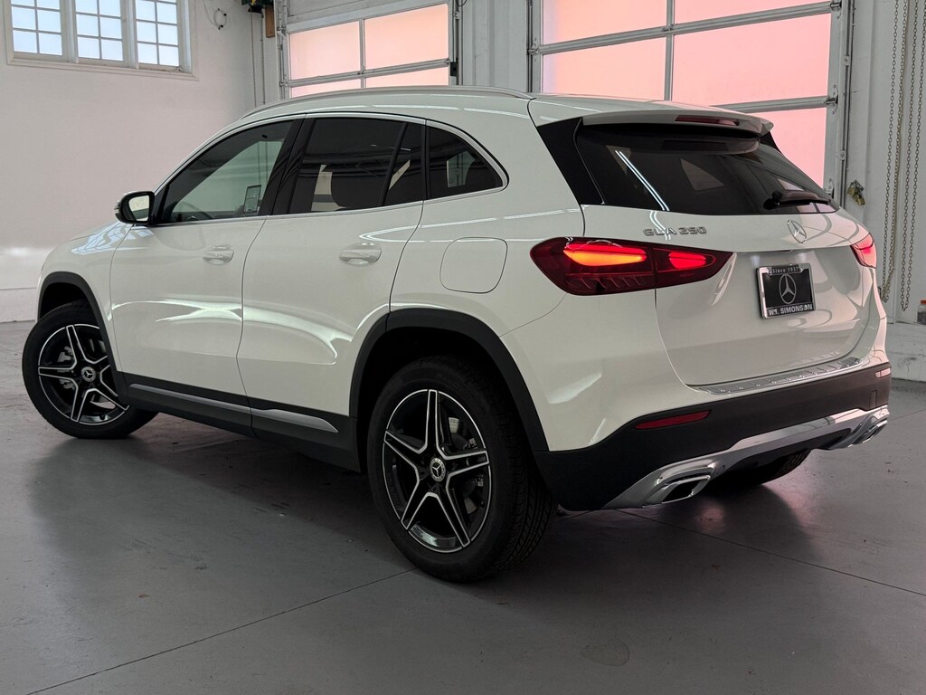 New 2026 Mercedes-Benz GLA 250 SUV