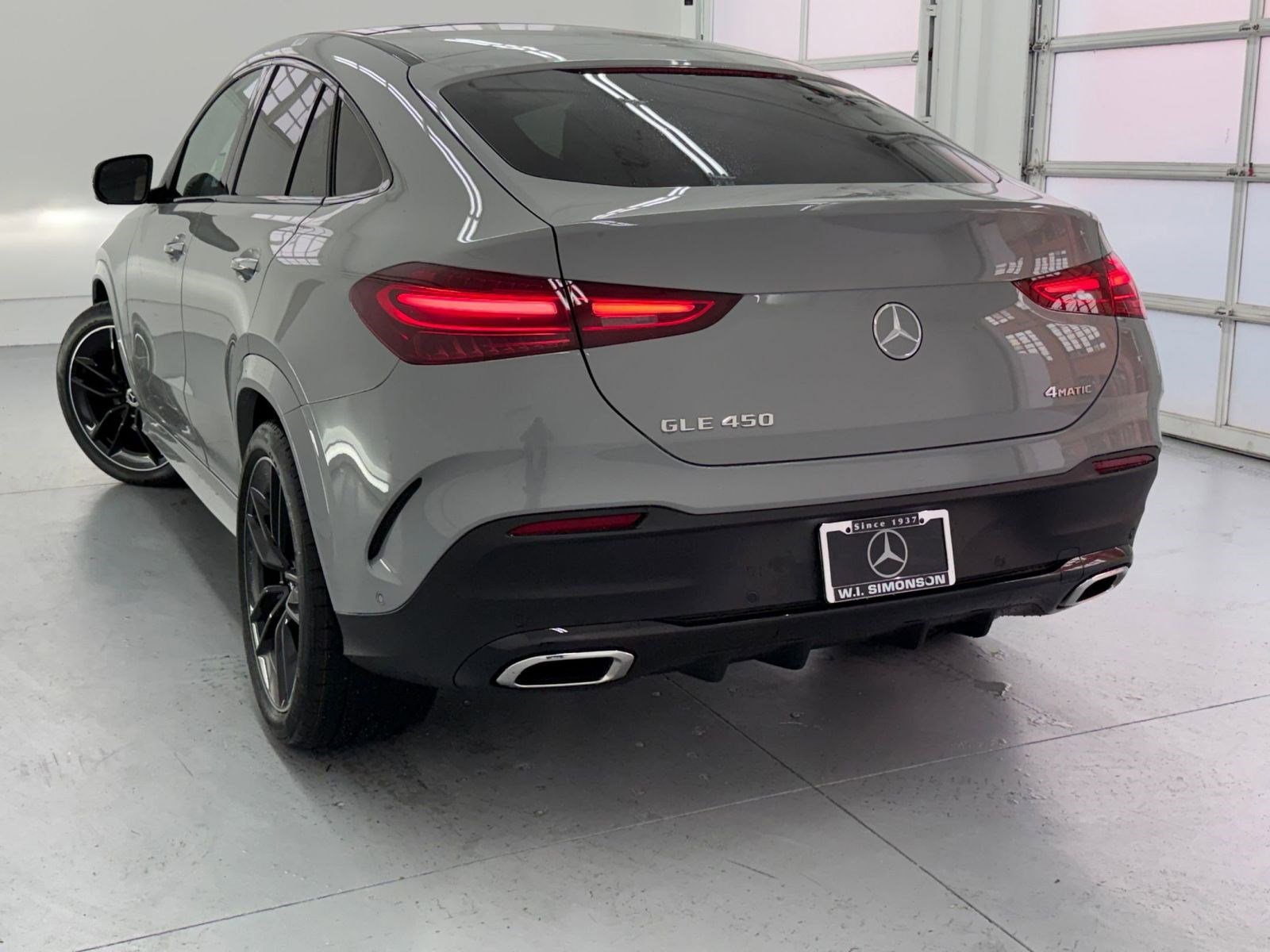 2026 Mercedes Benz GLE 450 4MATIC photo 2