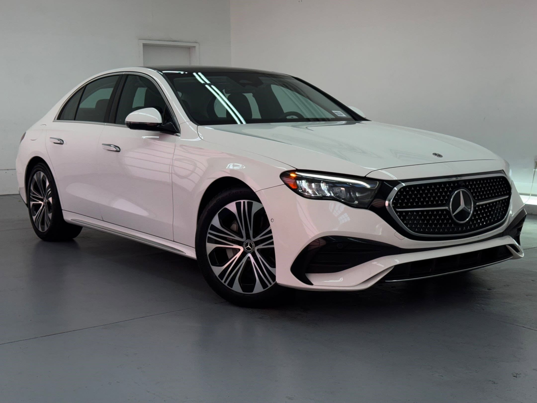 2024 Mercedes-Benz E-Class E 350 photo 4