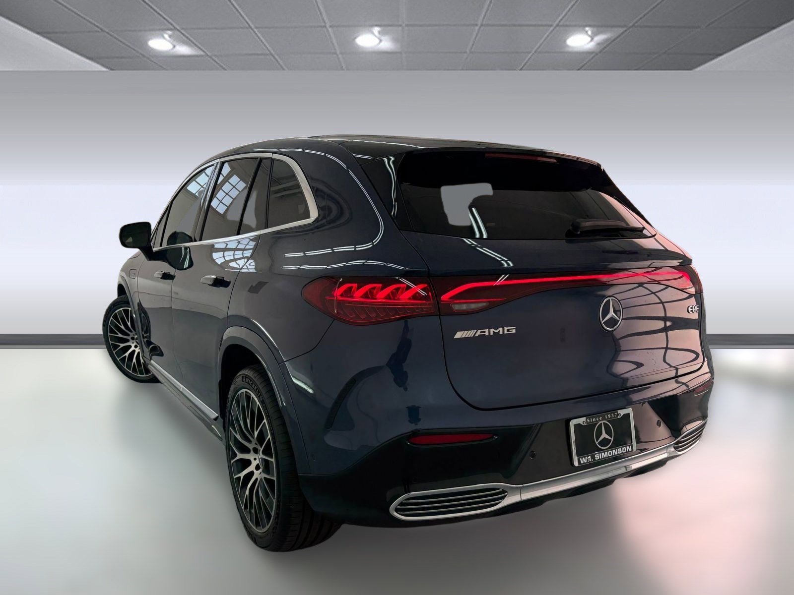 2024 Mercedes Benz EQE SUV AMG 4MATIC photo 2