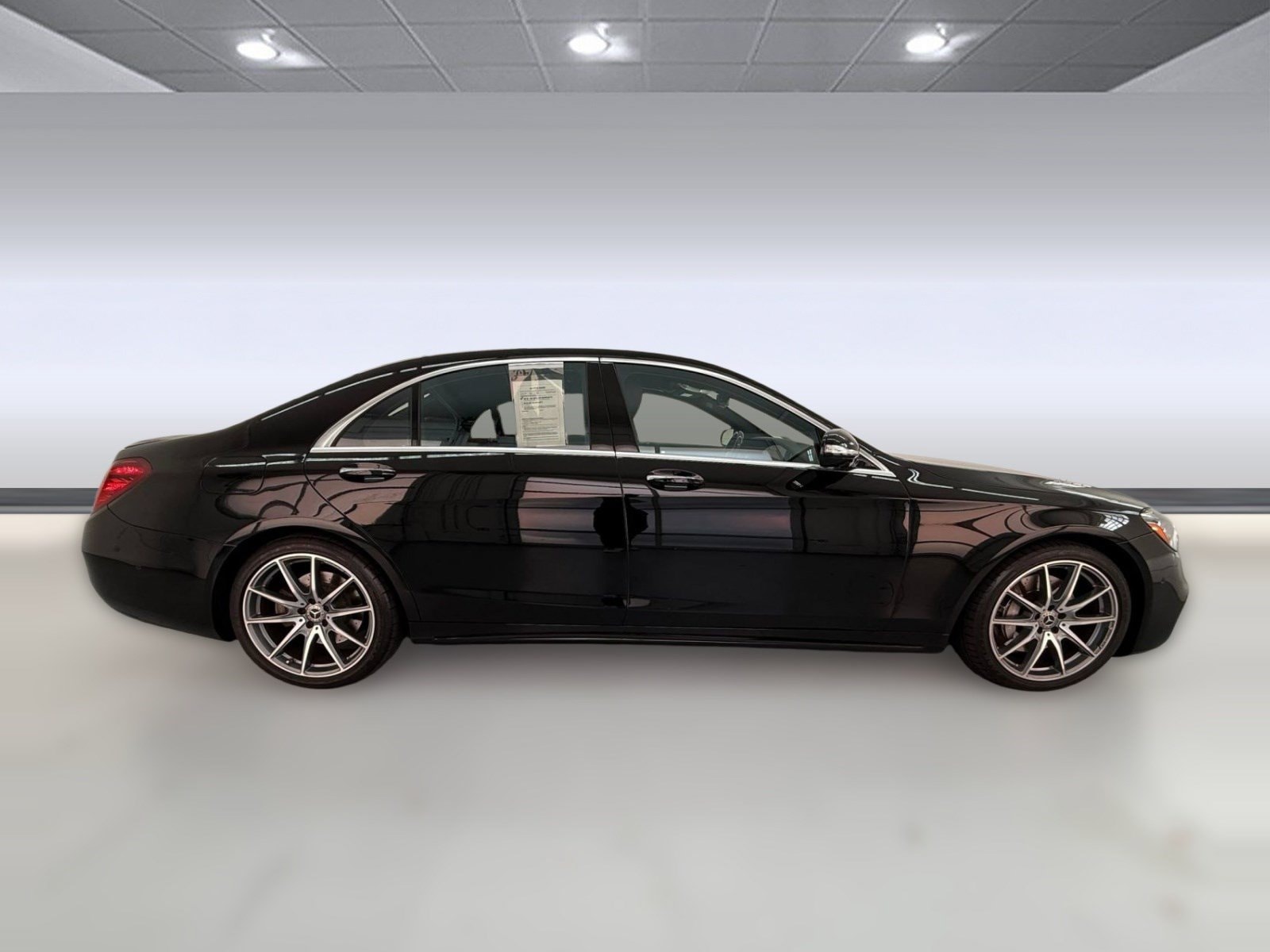 S-Class S 560 Sedan