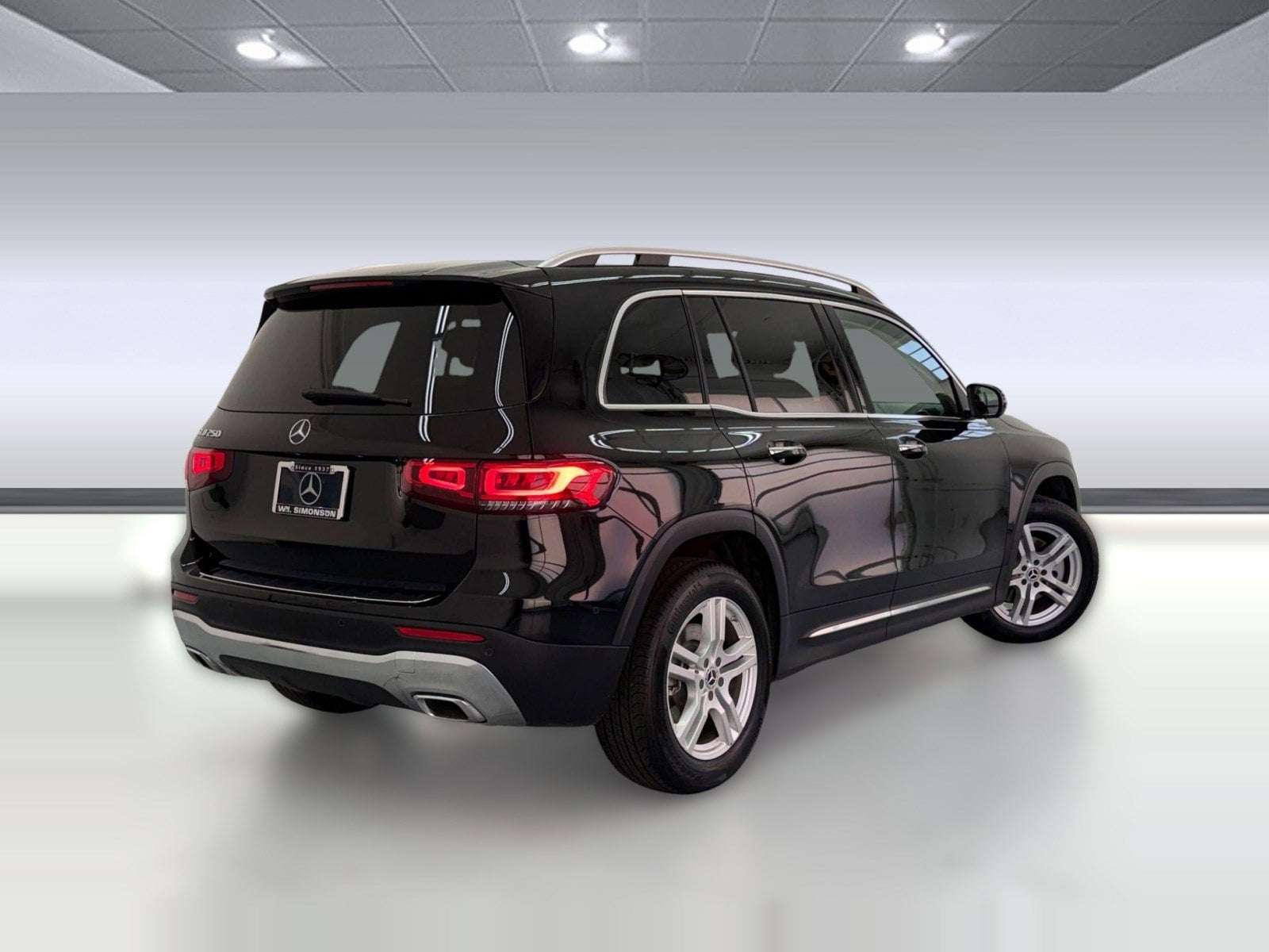 2023 Mercedes-Benz GLB 250 GLB 250 photo 3