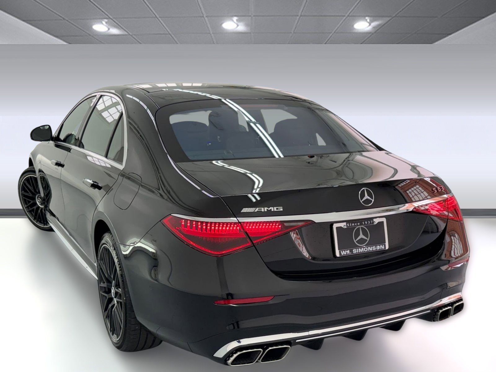 2026 Mercedes Benz S AMG 63 4MATIC photo 2