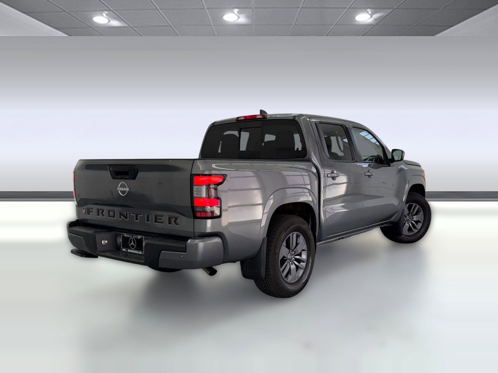 2025 Nissan Frontier SV photo 3