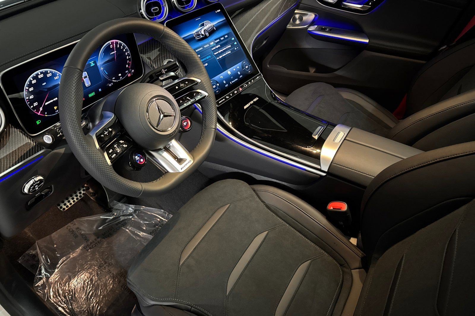 2025 Mercedes Benz GLC AMG 63 4MATIC photo 3