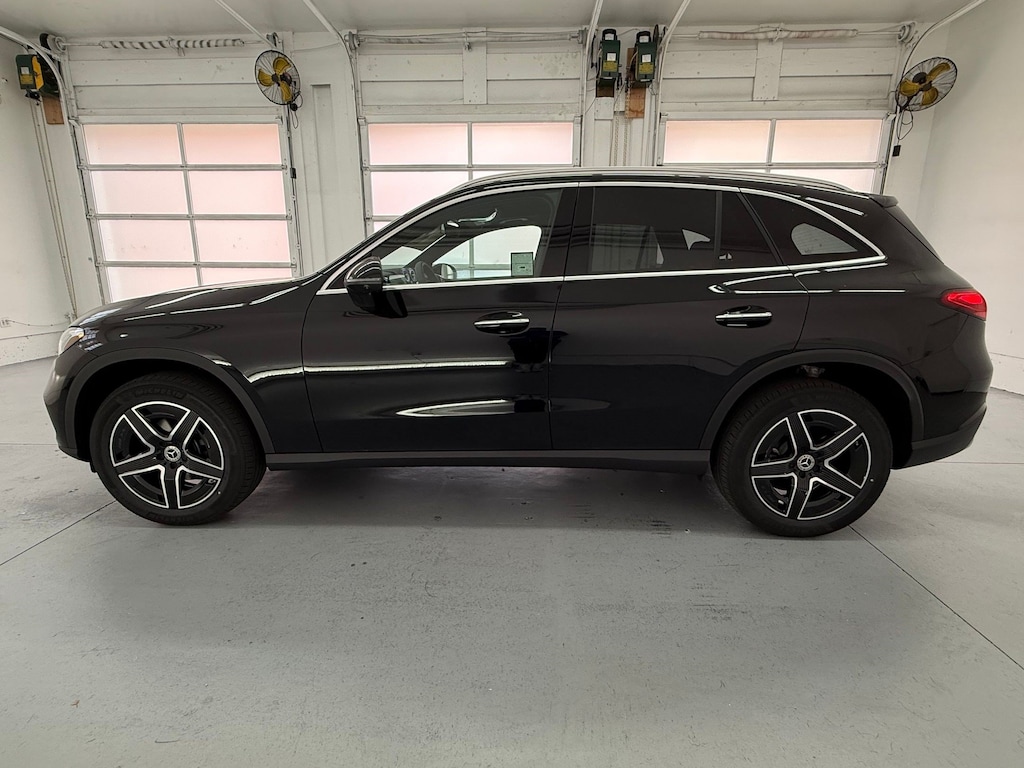 New 2026 Mercedes-Benz GLC 300 SUV