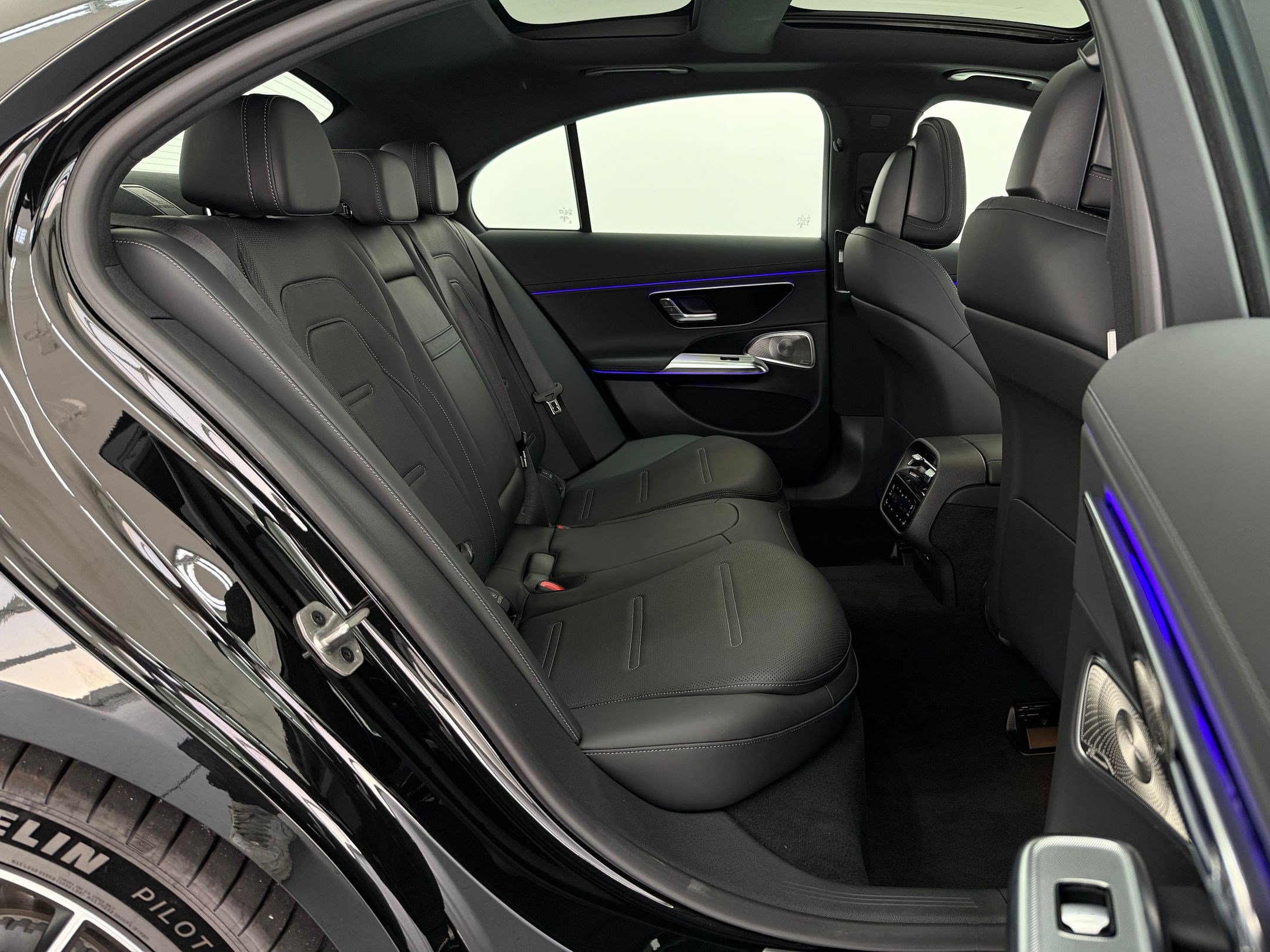 2026 Mercedes-Benz E-Class AMG E53 - Photo 29
