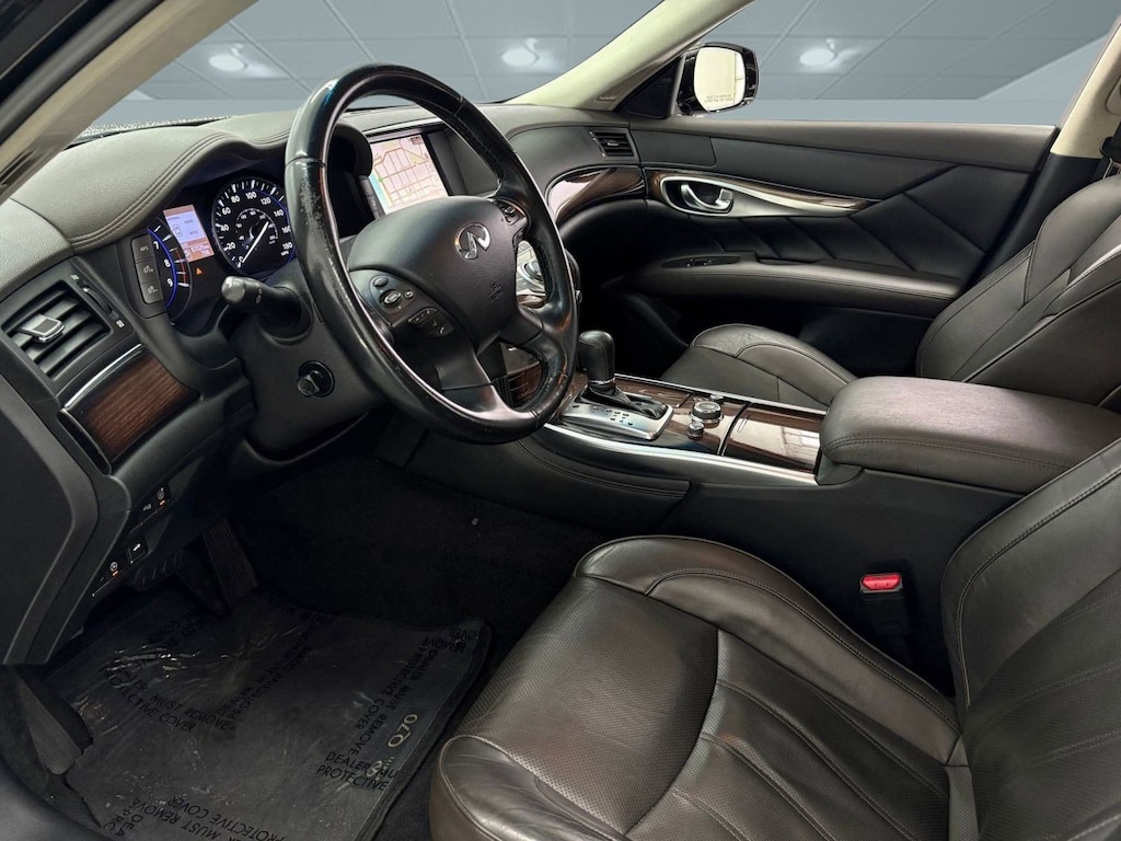 Used 2016 INFINITI Q70L 4dr Sdn V6 AWD Sedan