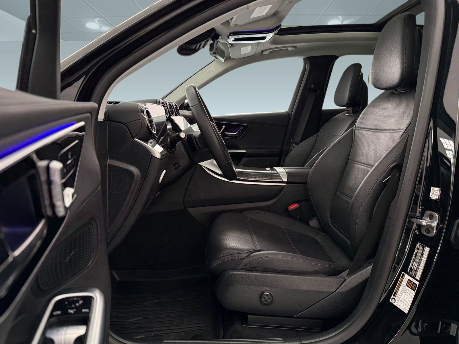 2023 Mercedes-Benz GLC 300 GLC 300 photo 4