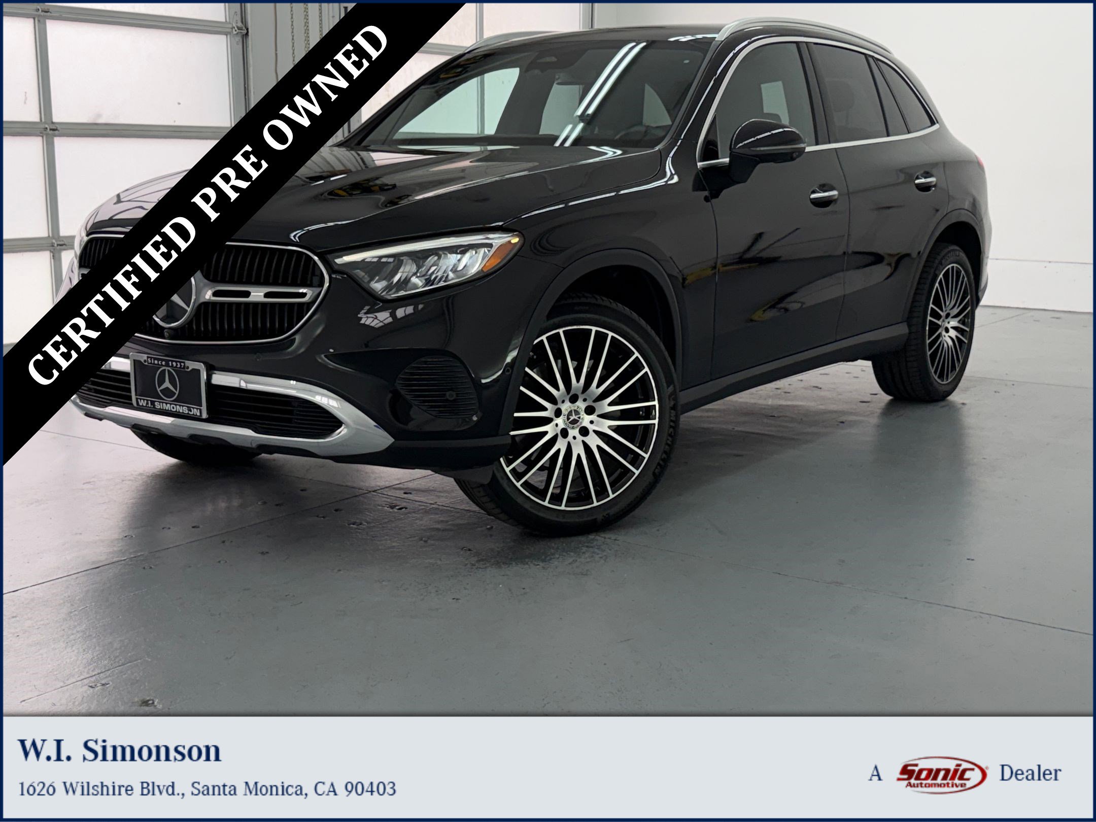 2023 Mercedes-Benz GLC GLC 300's photo