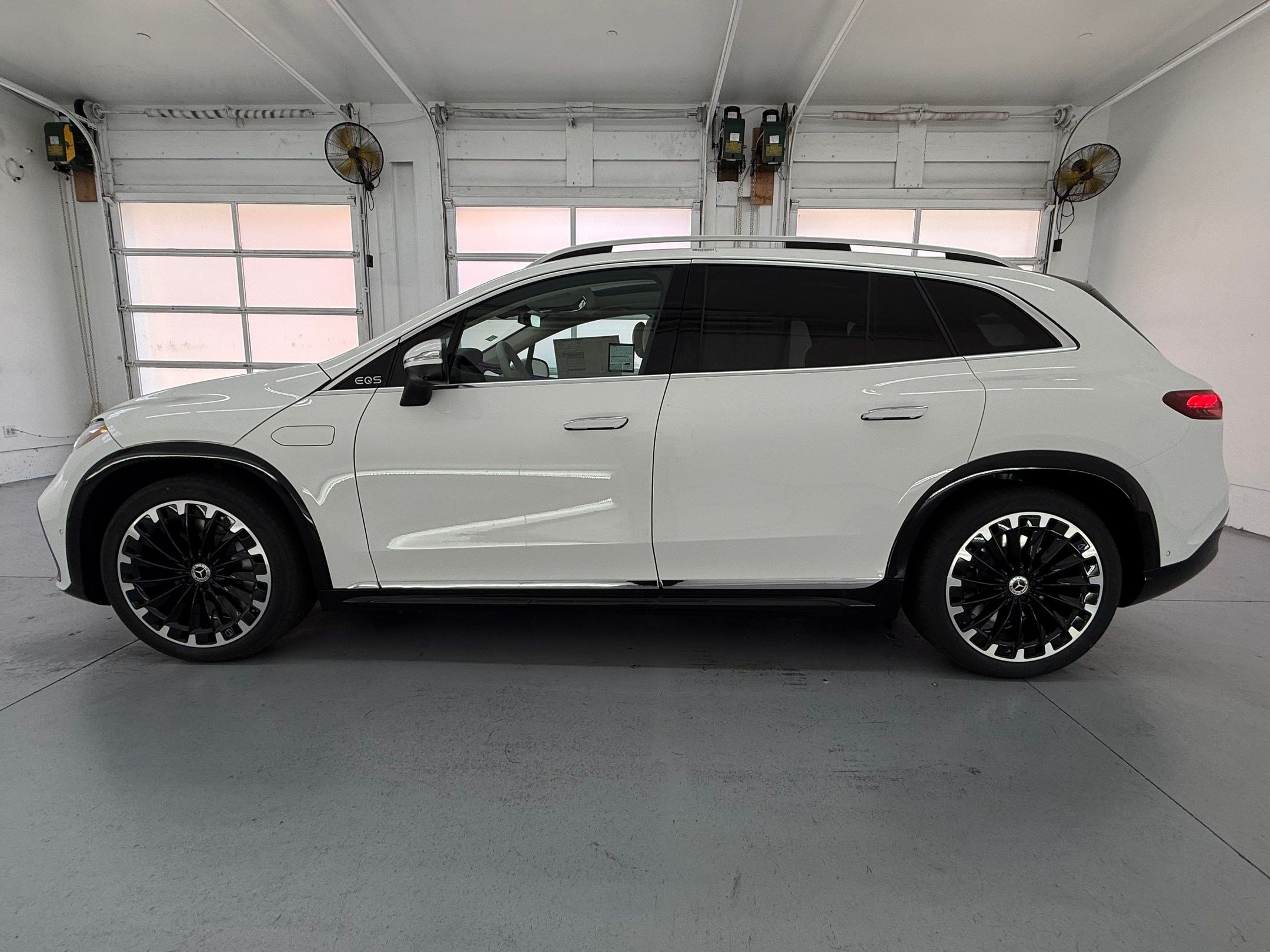 New 2027 Mercedes-Benz EQS 550 SUV 4MATIC SUV