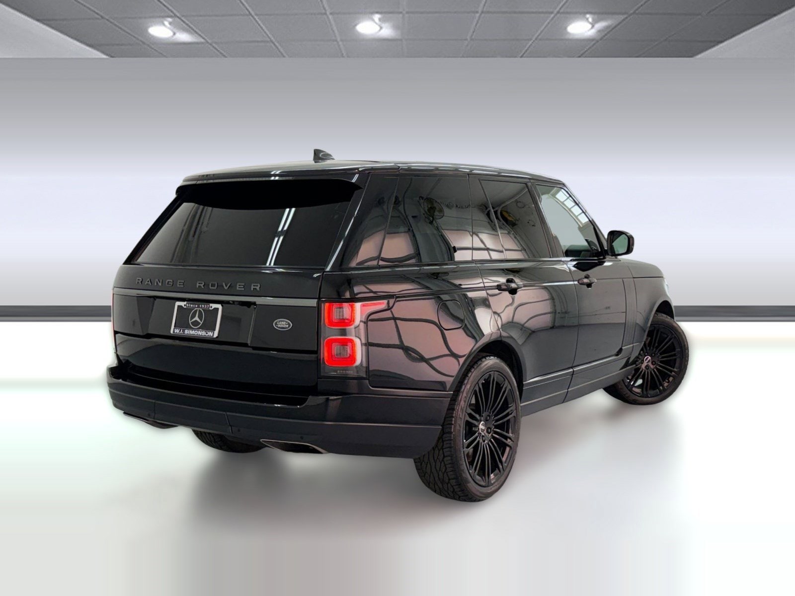2019 Land Rover Range Rover V6 Supercharged SWB photo 3