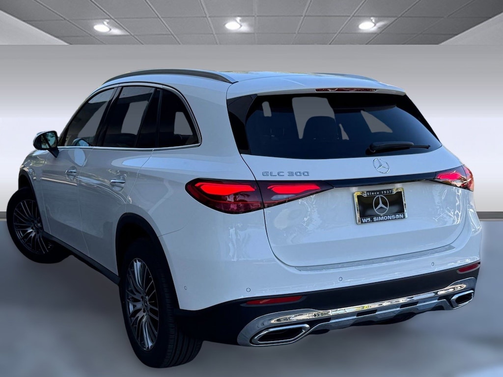 New 2026 Mercedes-Benz GLC 300  SUV