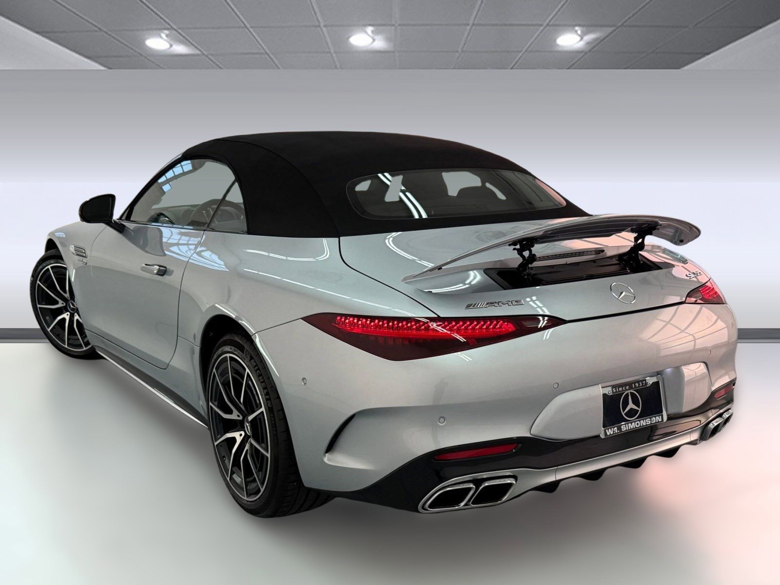 2022 Mercedes Benz SL AMG 55 photo 3