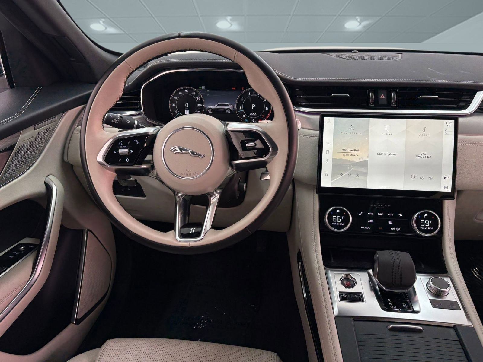 2024 Jaguar F-PACE P250 R-Dynamic S photo 4