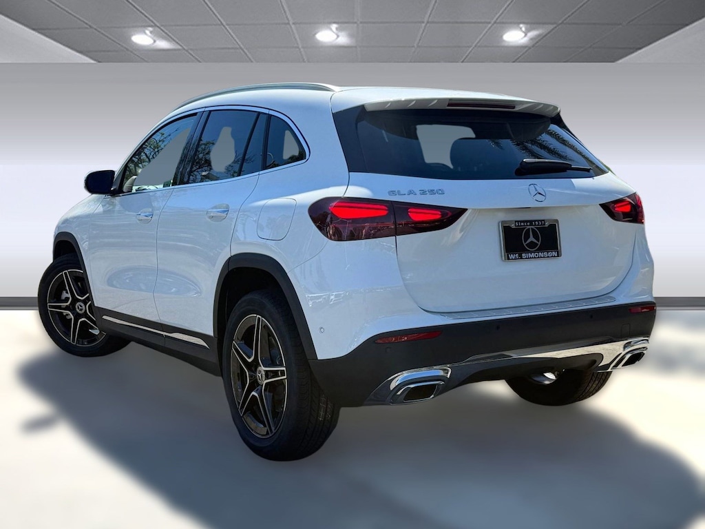 New 2026 Mercedes-Benz GLA 250 SUV