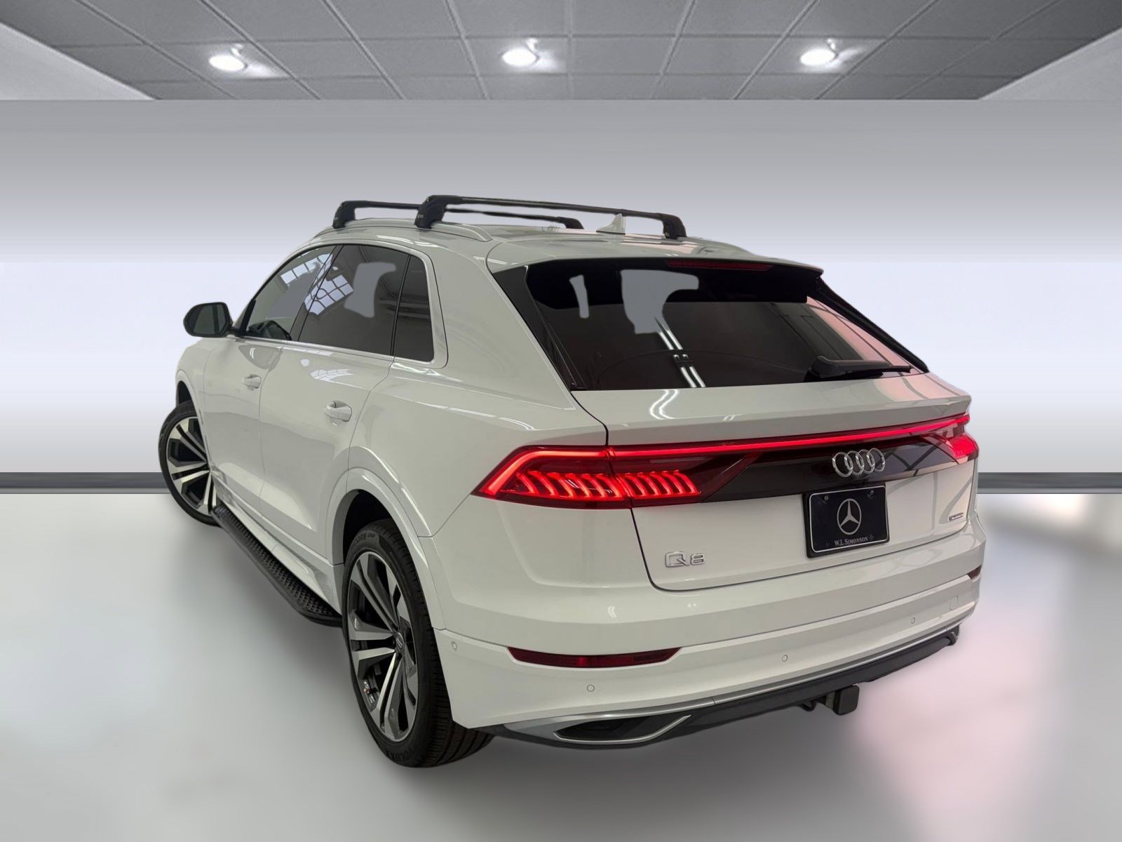 2019 Audi Q8 Premium Plus photo 3