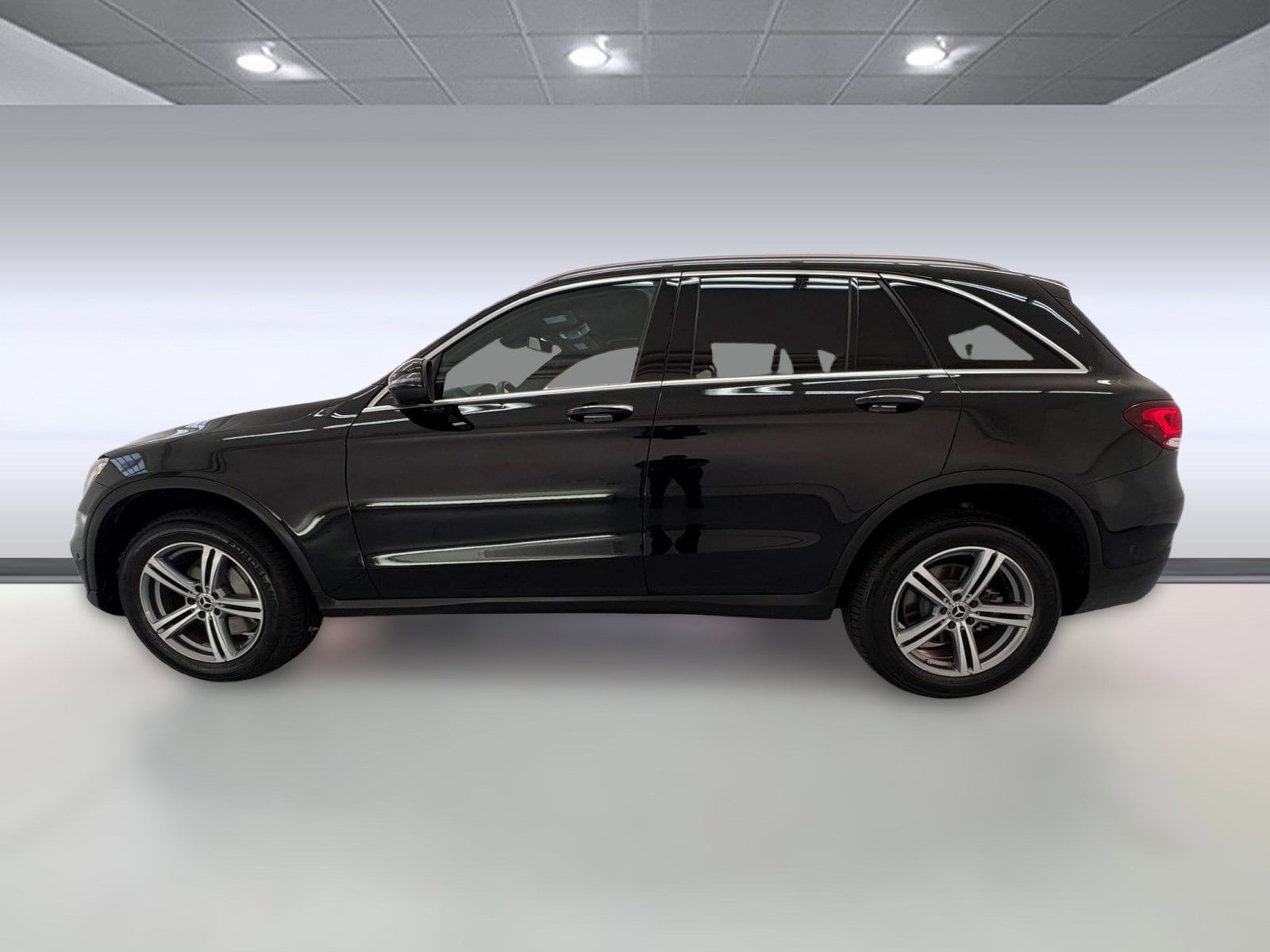2022 Mercedes Benz GLC 300 4MATIC photo 2