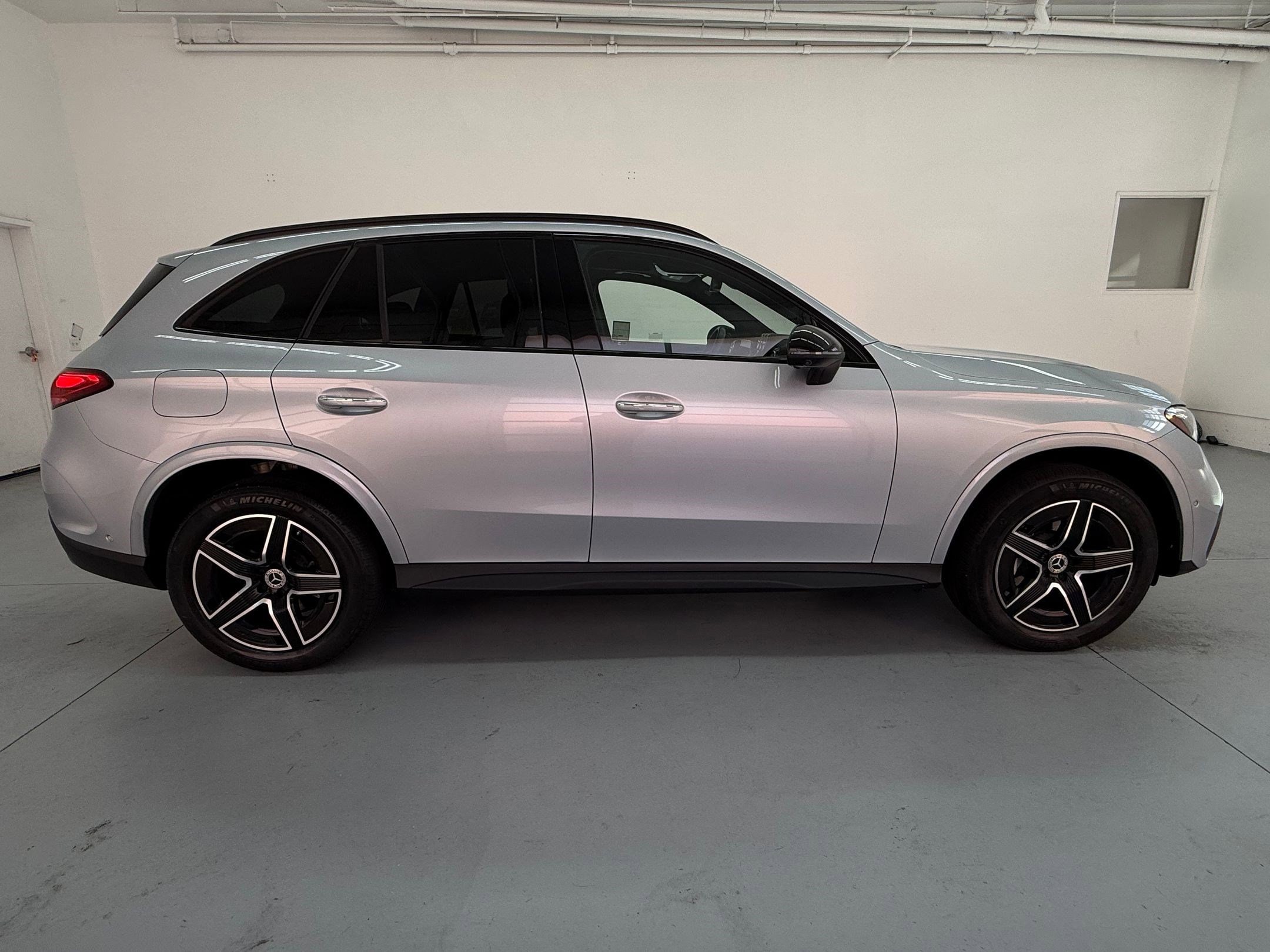 2023 Mercedes-Benz GLC 300 GLC 300 photo 6