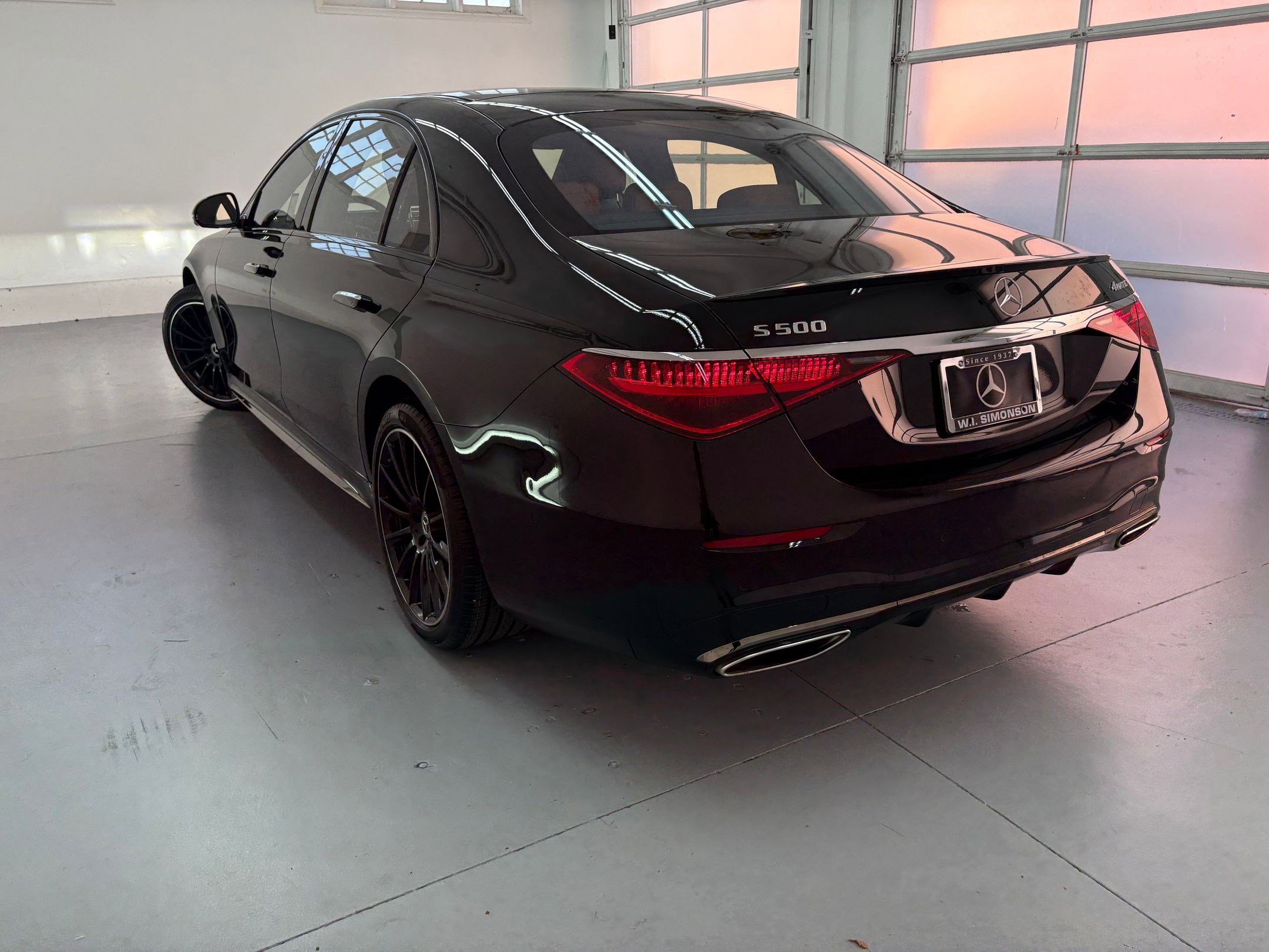 2023 Mercedes Benz S 500 4MATIC photo 3