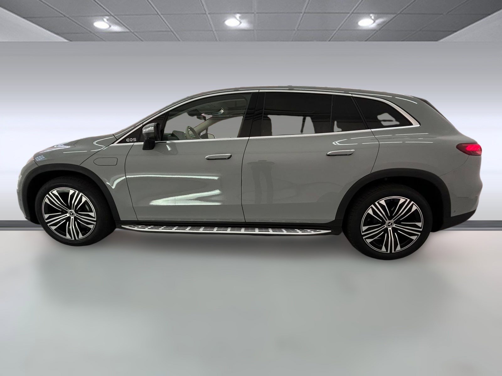 2023 Mercedes Benz EQS SUV 450 photo 2