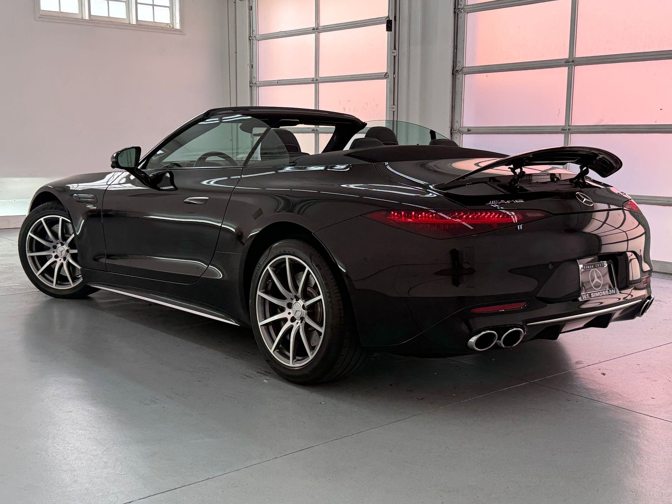 2023 Mercedes-Benz AMG SL 43 AMG SL 43 photo 2