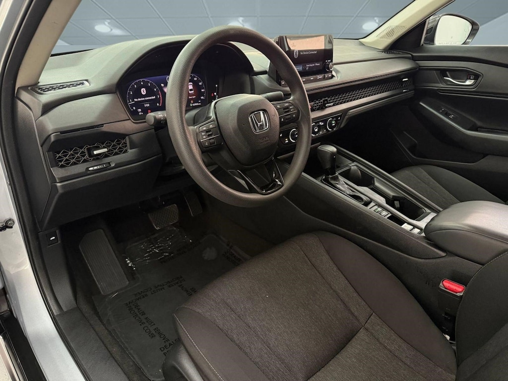 Used 2025 Honda Accord SE Sedan