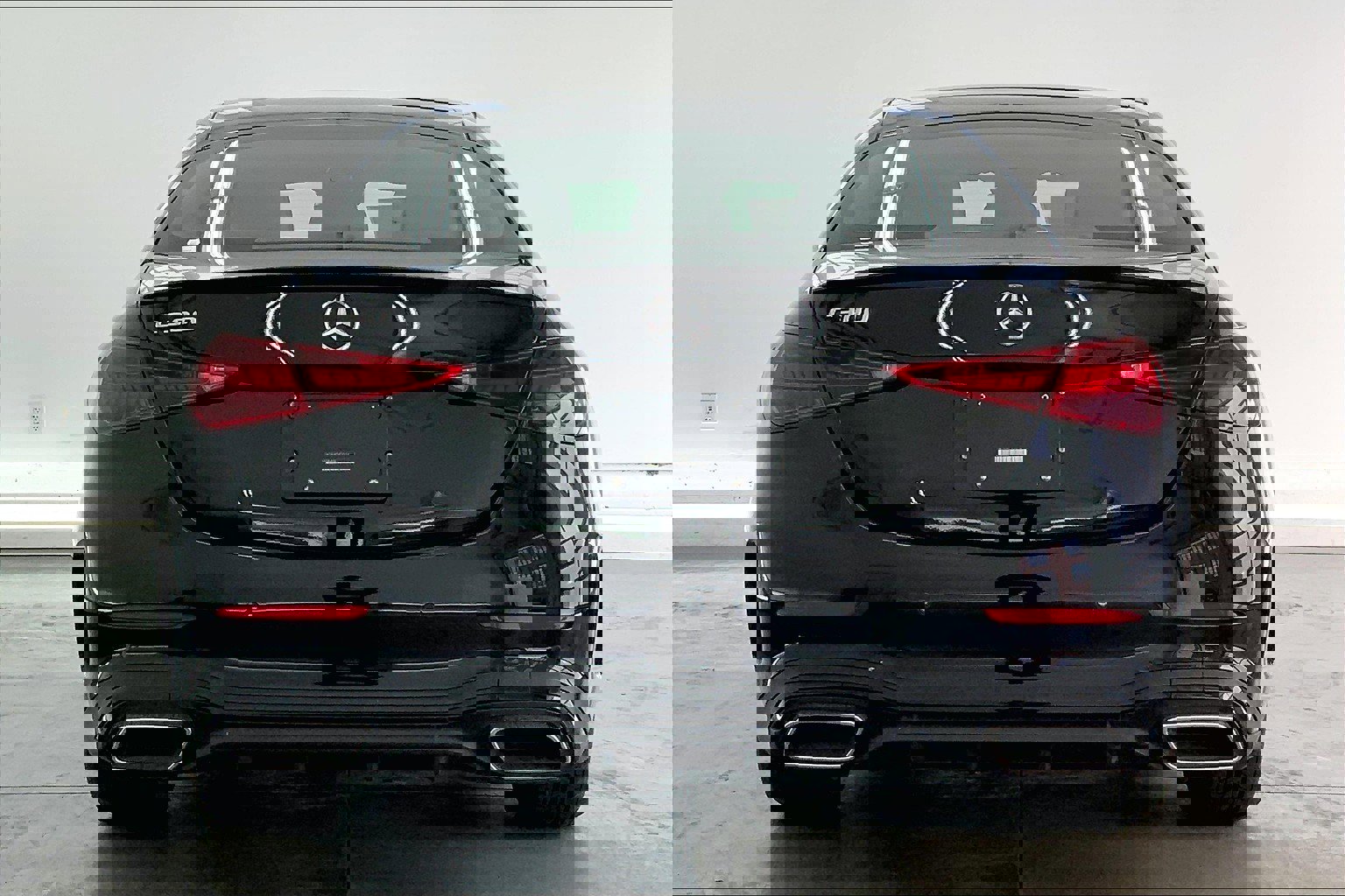 2025 Mercedes Benz C 300 photo 3