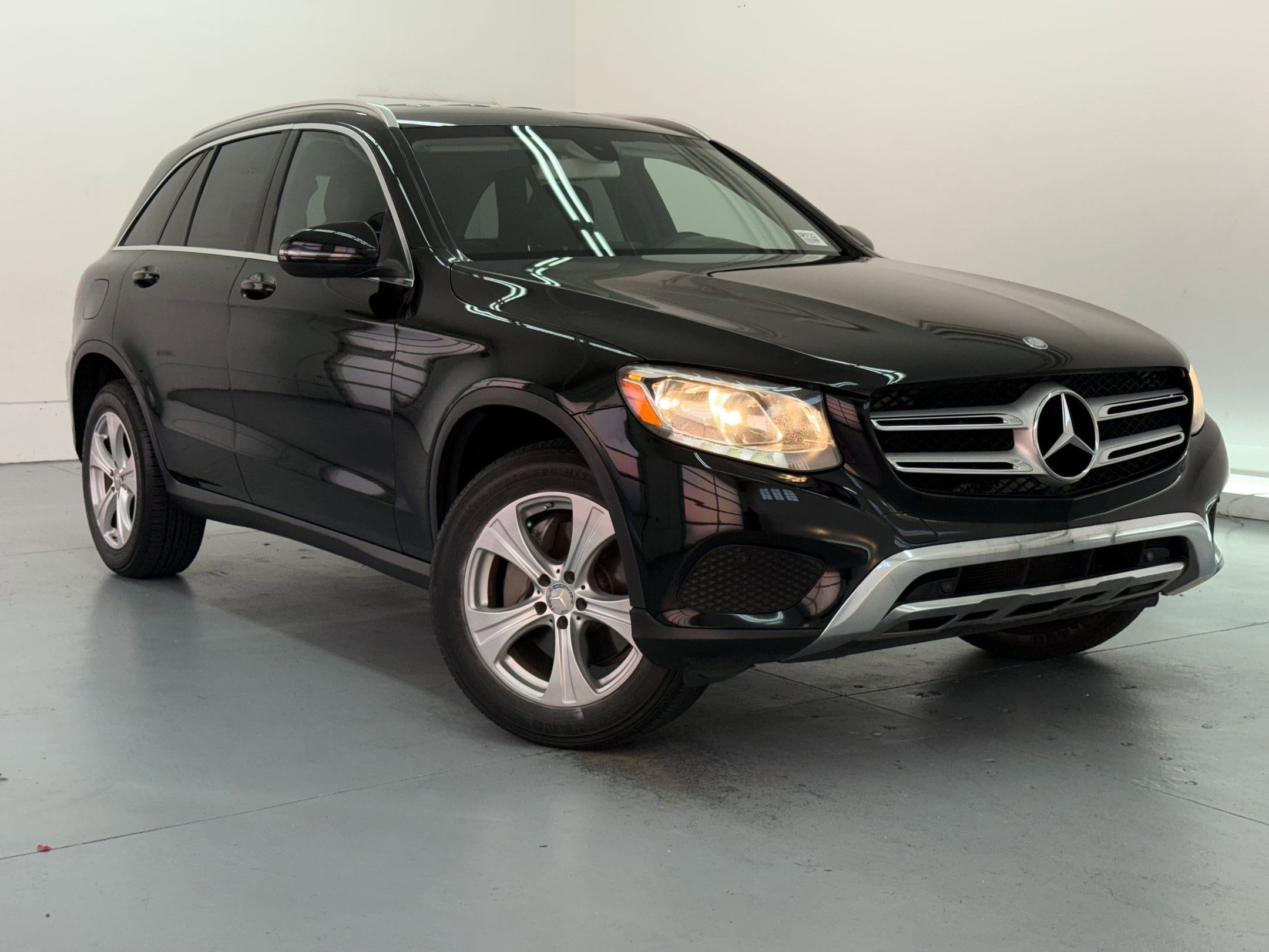 2016 Mercedes-Benz GLC 300 GLC 300 photo 5
