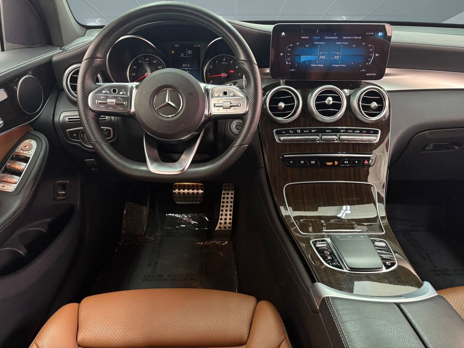 2022 Mercedes Benz GLC 300 Coupe photo 3