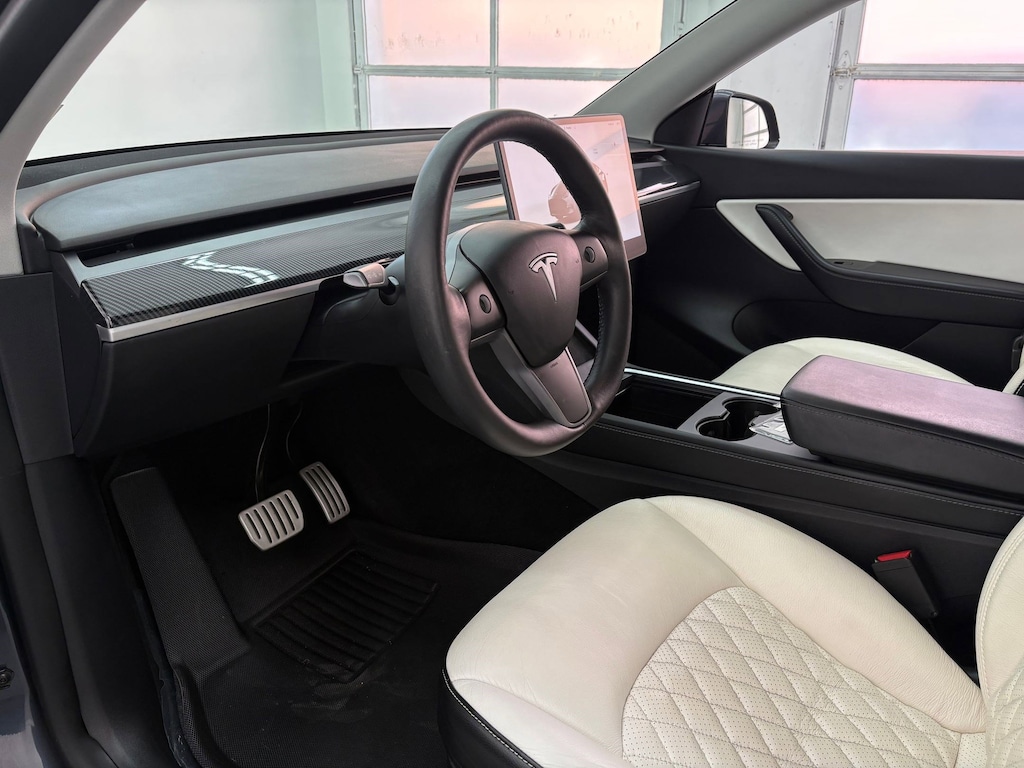 Used 2022 Tesla Model Y Performance SUV
