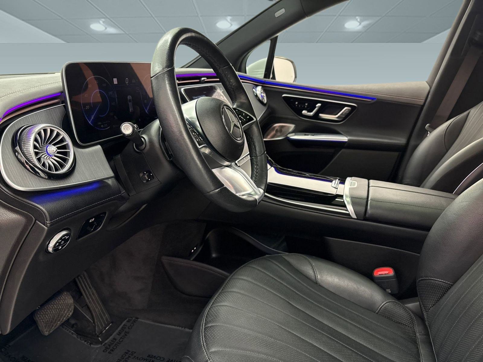 2023 Mercedes Benz 500 4MATIC photo 3