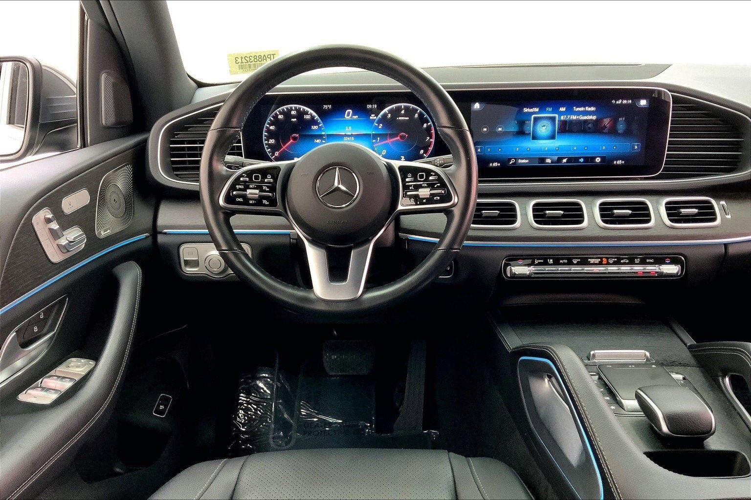 2023 Mercedes Benz GLE 350 4MATIC photo 3